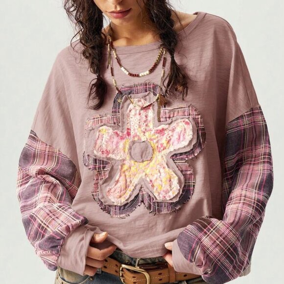 BOUTIQUE BRAND PATCHWORK FLORAL TOP - Picture 1 of 11